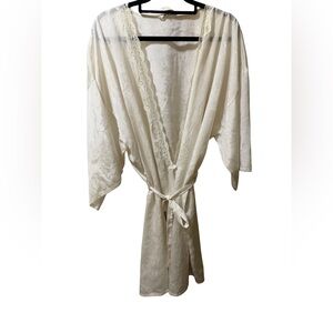 Vintage Ivory Satin Lace Trim Robe